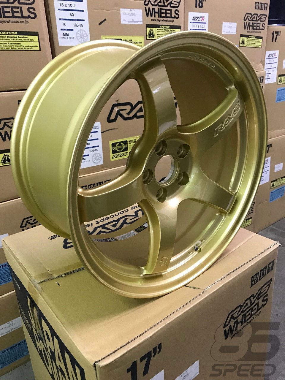 Gram Lights 57CR 18x9.5 +38 5x100 E8 Gold (SET) main image 1