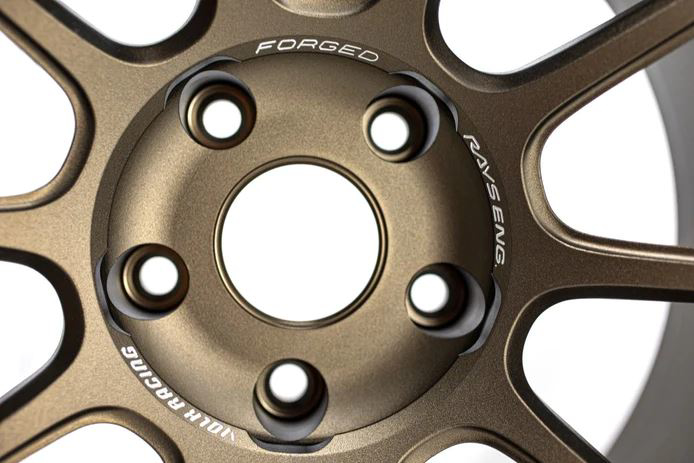 Volk Racing ZE40 - 18x9.5 +38 - 5.114.3 - Bronze - GR Corolla 23 ...