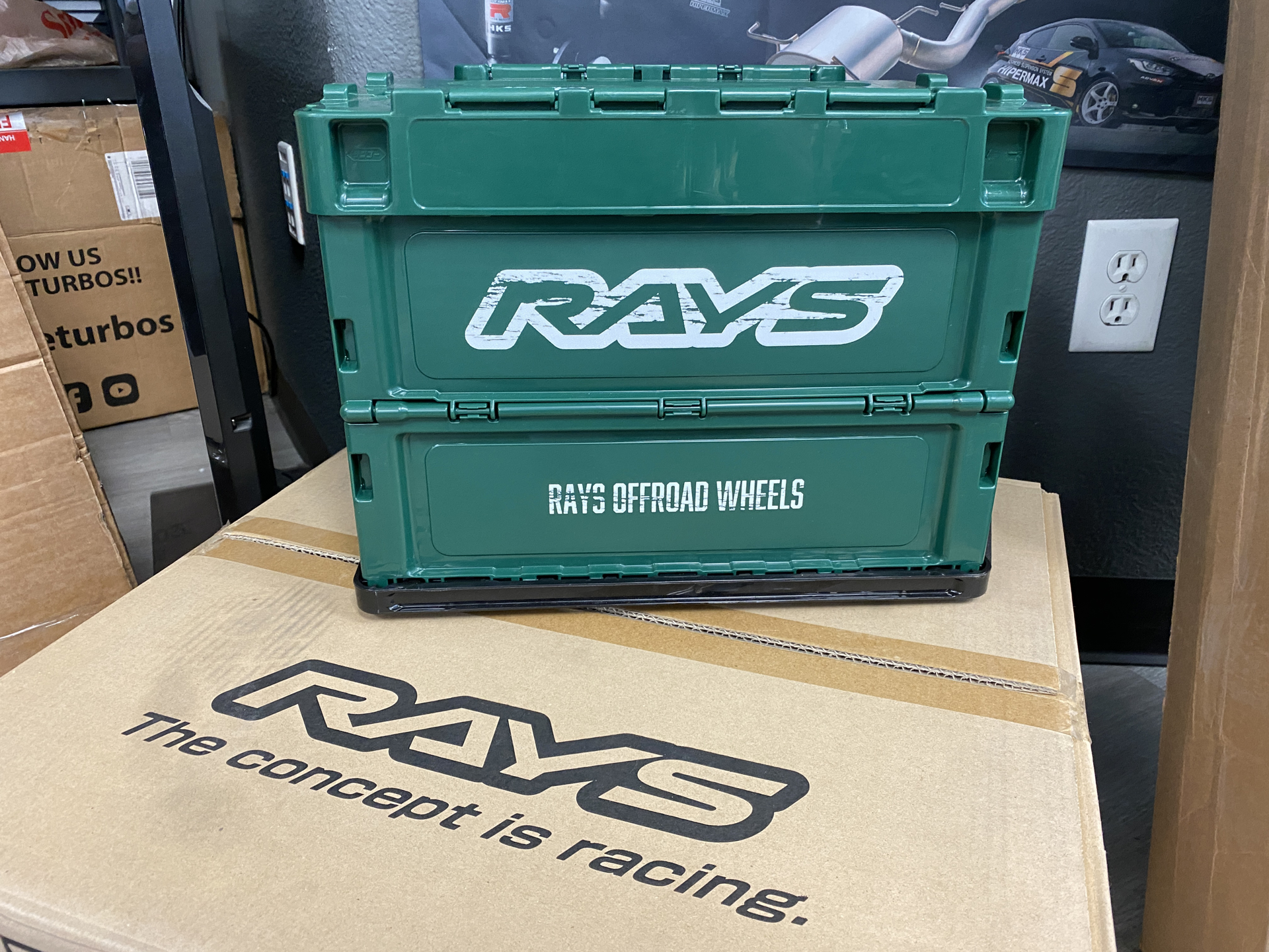 Rays 20-Liter Folding Container Box. Speed Industry | Aftermarket ...