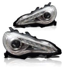 Picture of Winjet JDM-Style Series 10 Headlight with LED DRL - Chrome/Clear